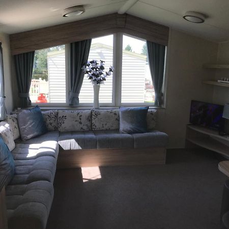 3 Bedroom Deluxe Caravan Longniddry Exteriör bild